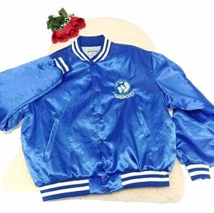 Minnesota Timberwolves Swingster Men's XL Jacket.
